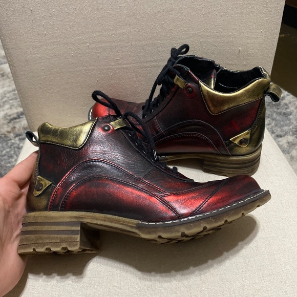 V italia Giovanni Pewter 39 Leather rare 6” boots Women's heeled red gold 8.5 - Picture 16 of 17